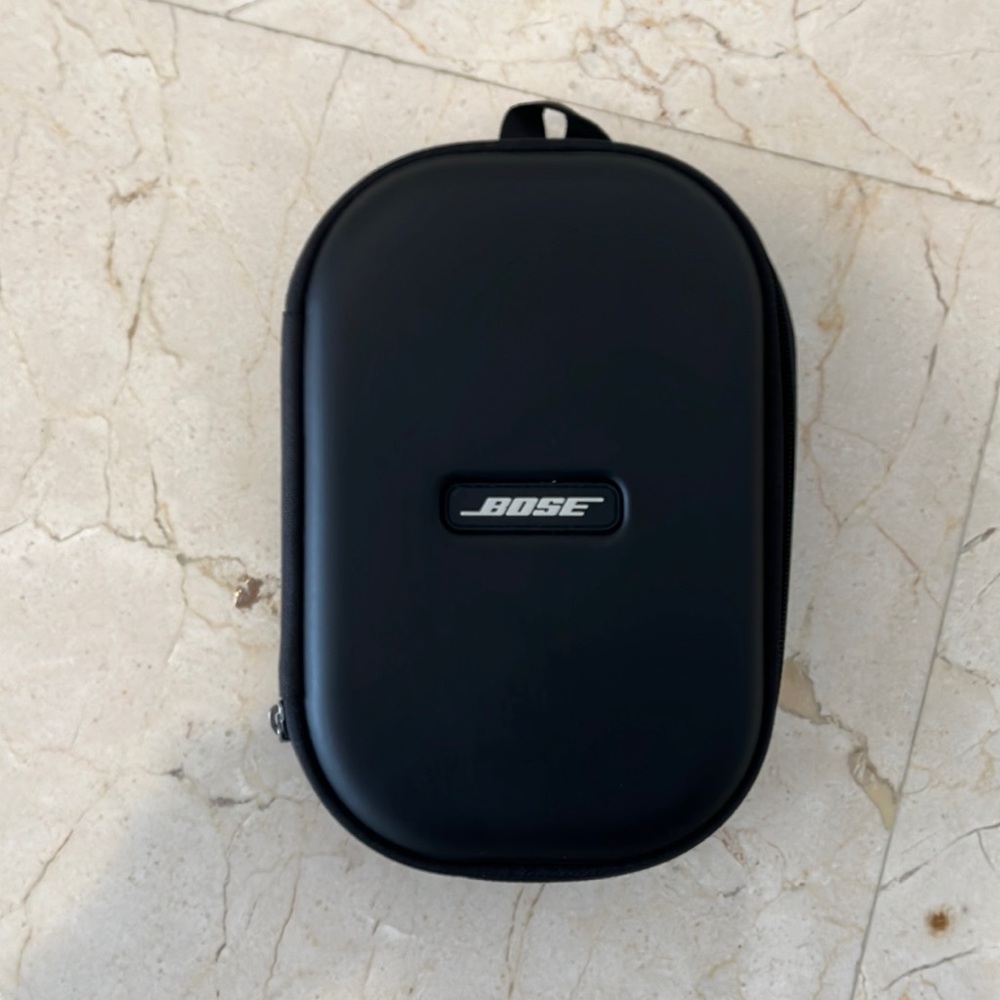 Bose Noise Cancelling Headphones
